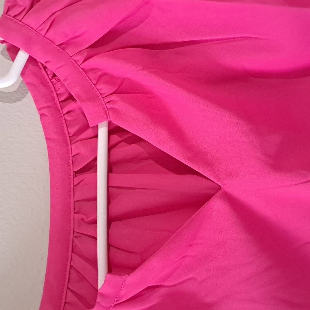 ❤️LAST ONE 🌺 Chic Pink Blouse - Picture 11 of 11